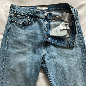 Levi straight leg jeans